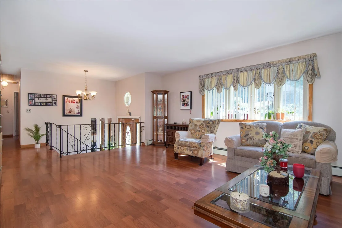 Photo of 3 Rosa Drive
