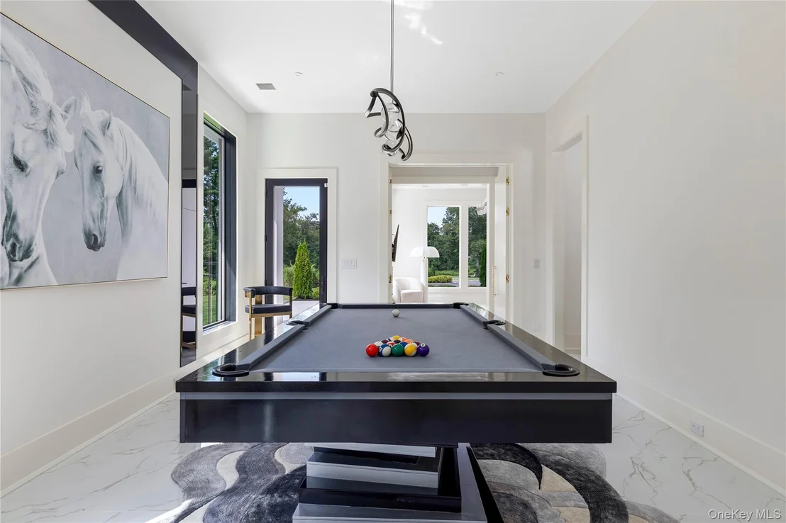 Photo of 160 Hegemans Lane