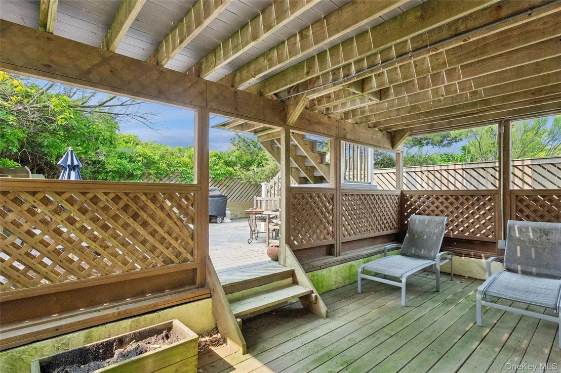 Photo of 931 Oceanfront Street