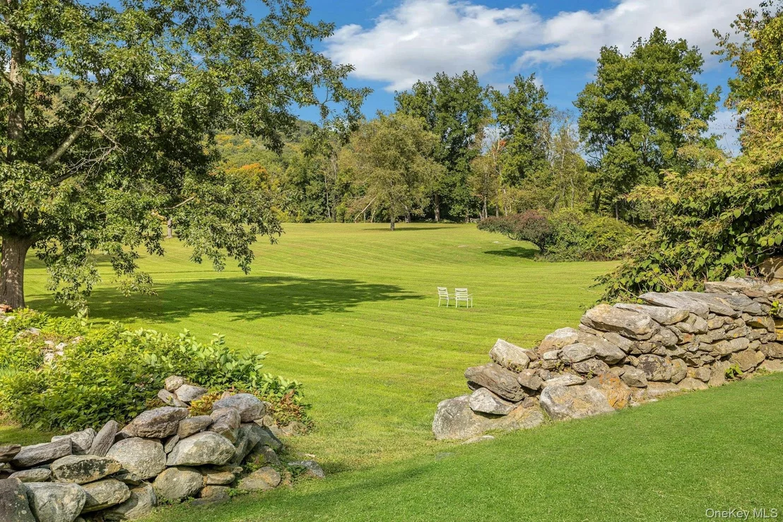 Photo of 75 Cushman Road