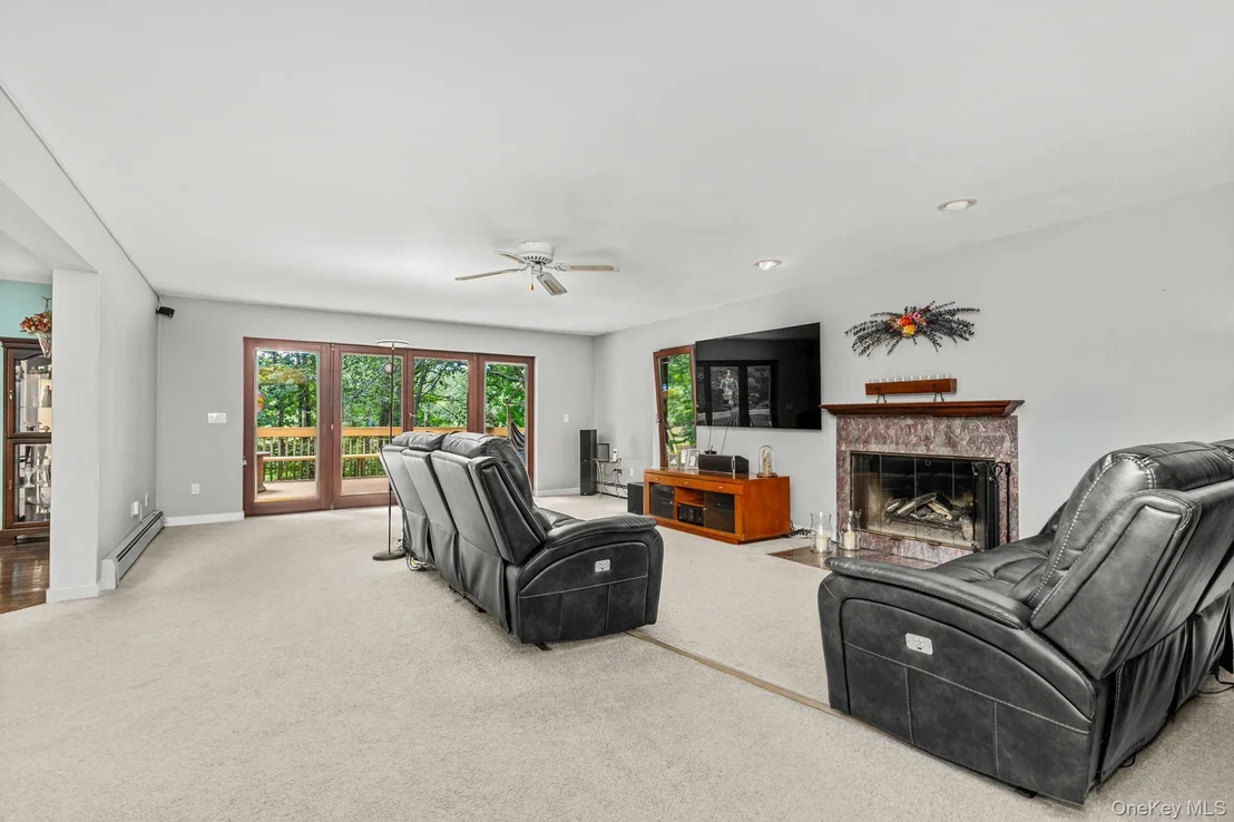 Photo of 23 River Road