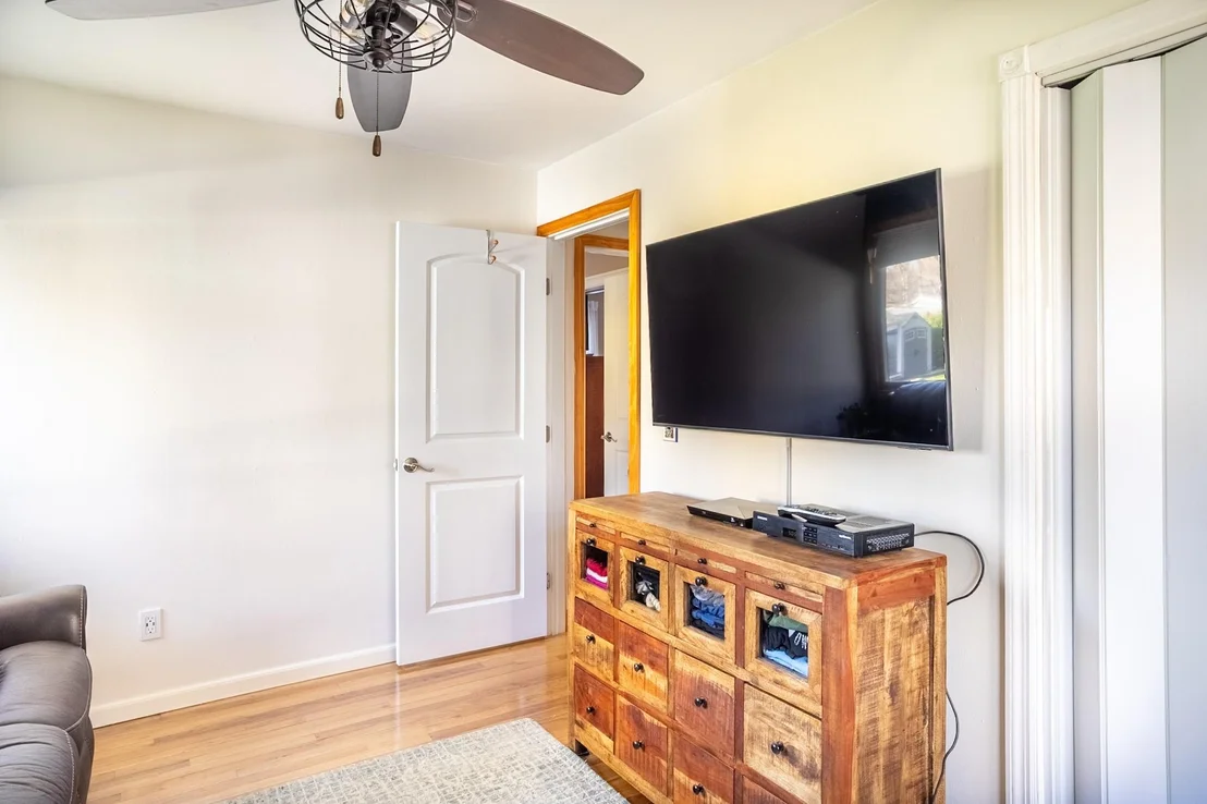 Photo of 93 Wauwepex Trail