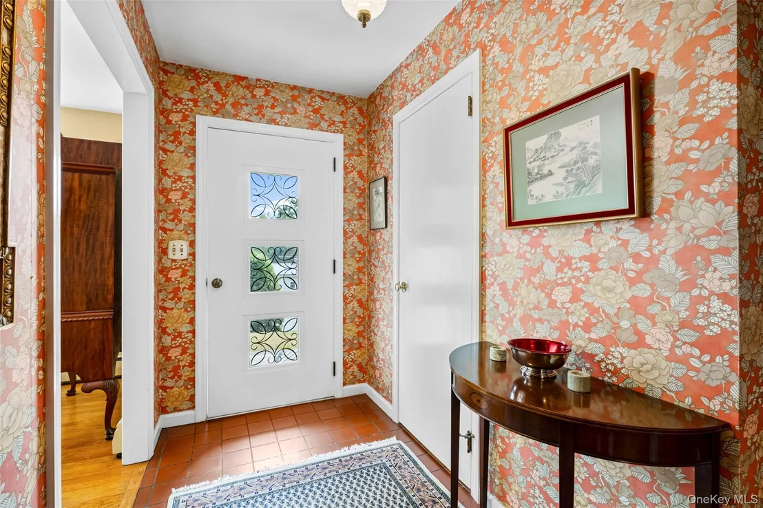 Photo of 46 Skyview Drive
