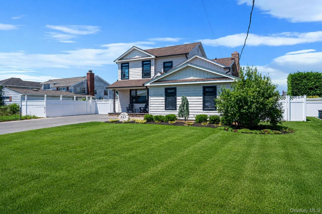 Photo of 511 Devon Place