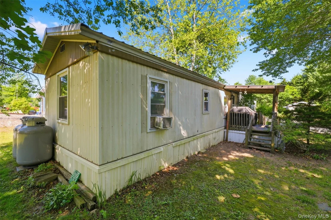 Photo of 2 Daisy Drive