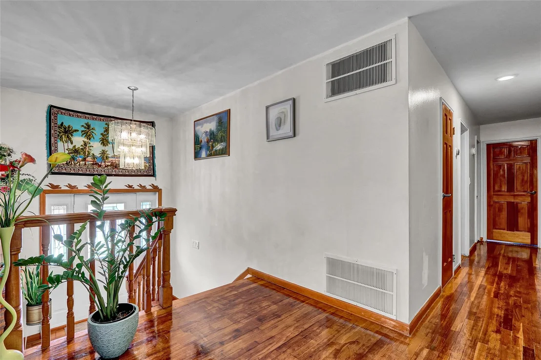 Photo of 18 Pashen Place