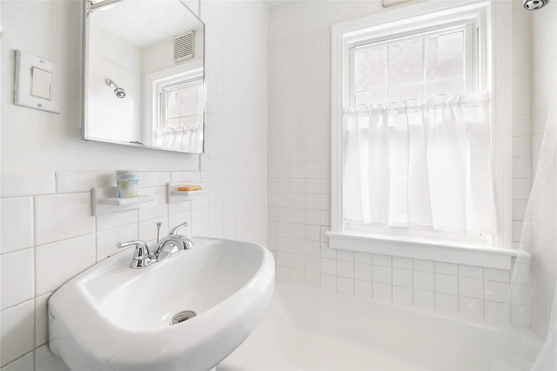 Photo of 458 Second Avenue