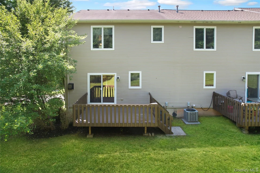 Photo of 53 Leif Boulevard