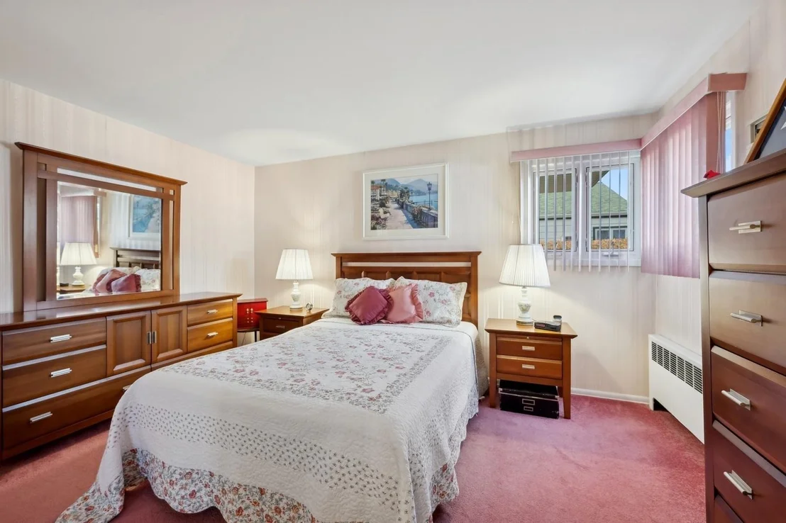 Photo of 314 Plainview Road