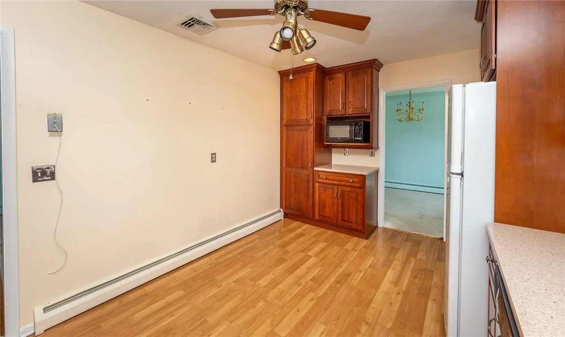 Photo of 37 Lincoln Drive