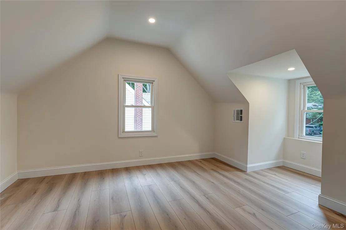 Photo of 52 Summit Drive
