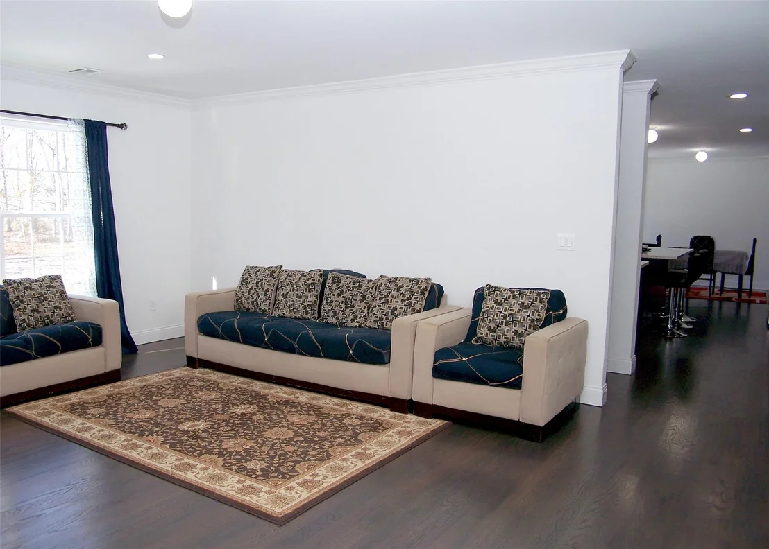 Photo of 22 Maple Ave