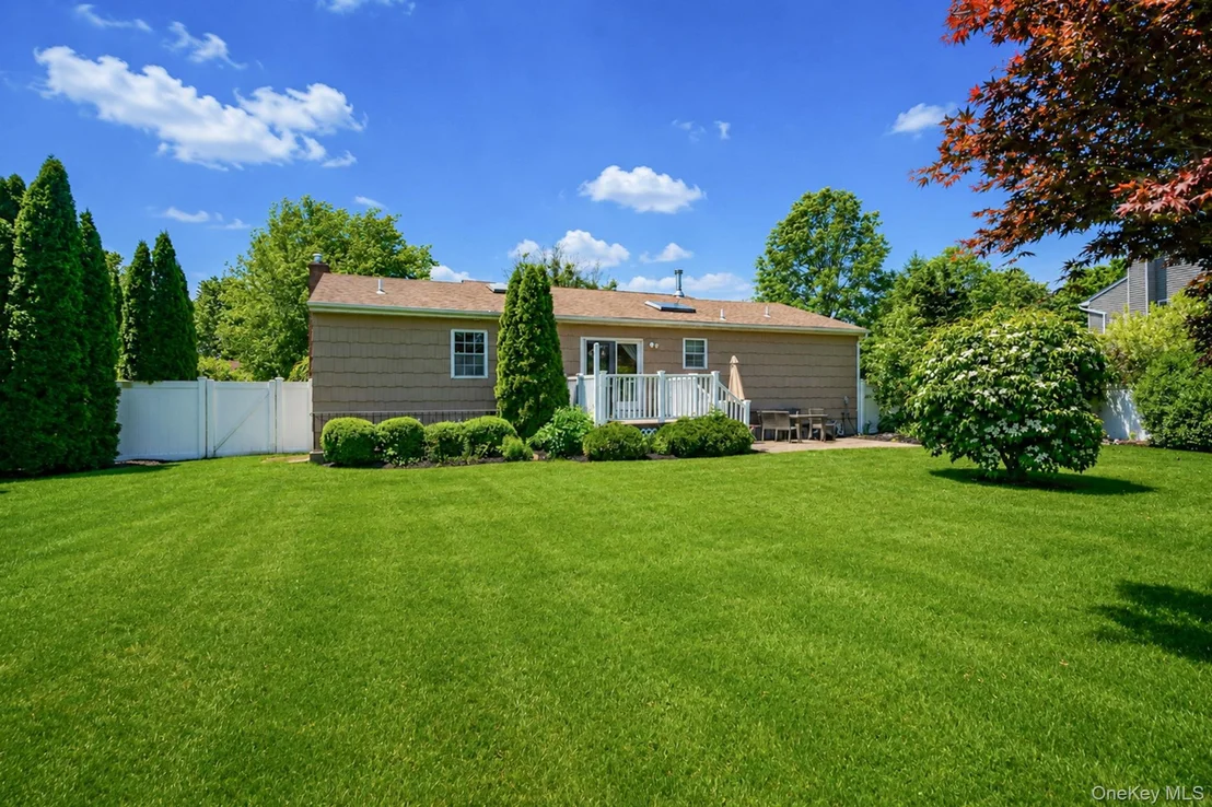 Photo of 100 Donna Drive