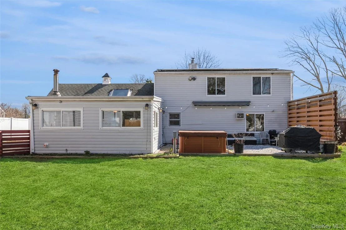 Photo of 84 Corbin Avenue