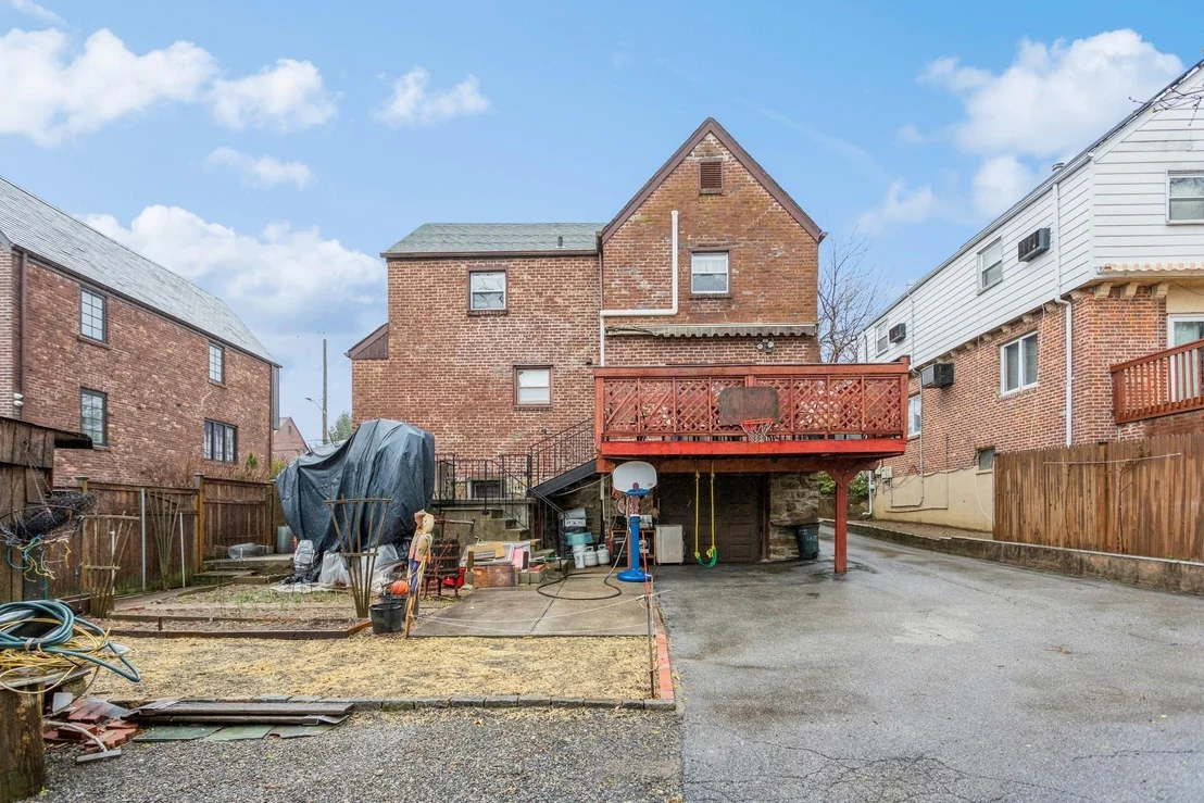 Photo of 74 Bajart Place
