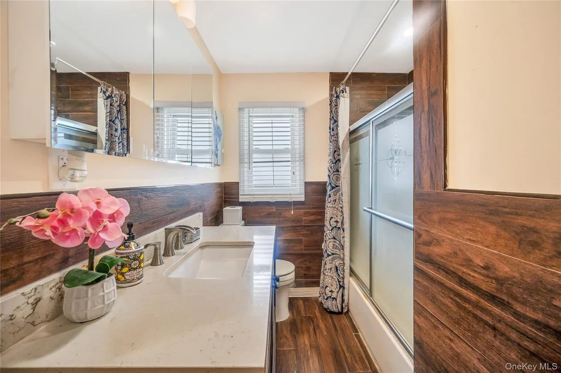 Photo of 1091 Cramer Court