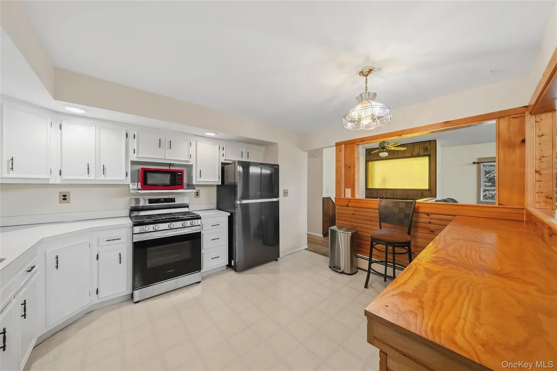 Photo of 24 Dennis Drive
