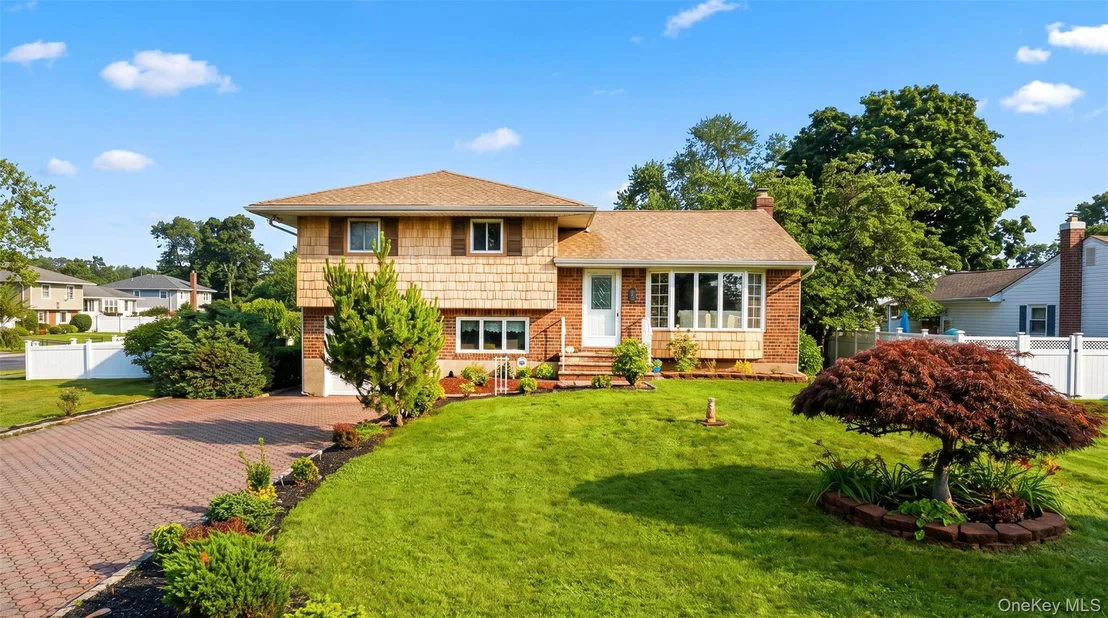 Photo of 25 Whitebirch Lane