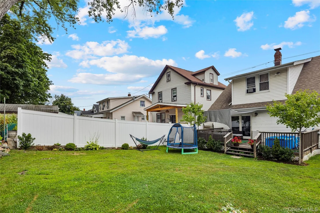 Photo of 64 Maple Avenue