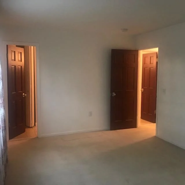 Photo of Unit F at 901 Commons Way