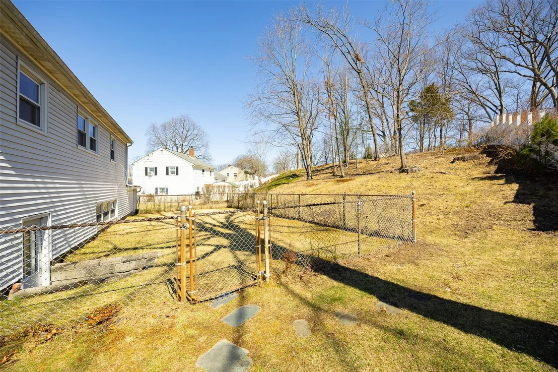 Photo of 32 Liss Road