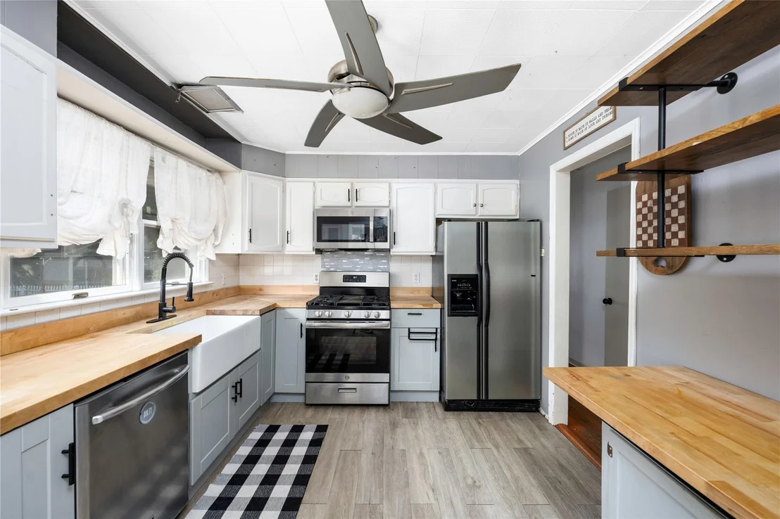 Photo of 12 Van Steuben Road