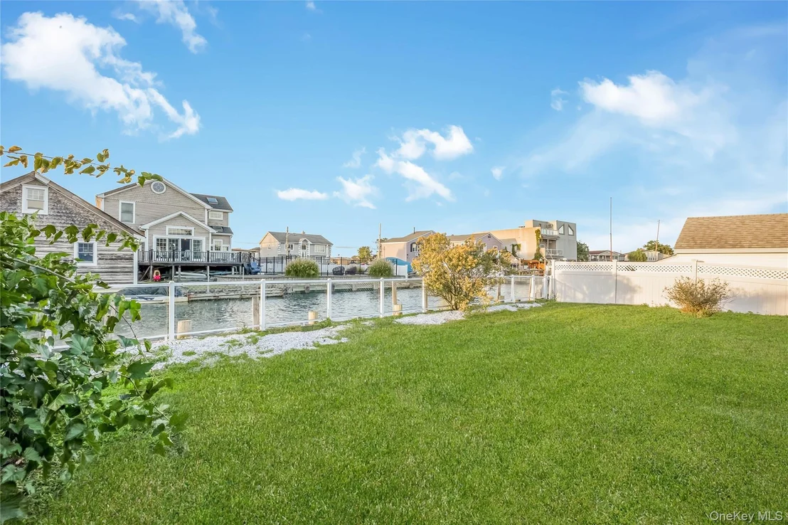 Photo of 1115 Jackson Place