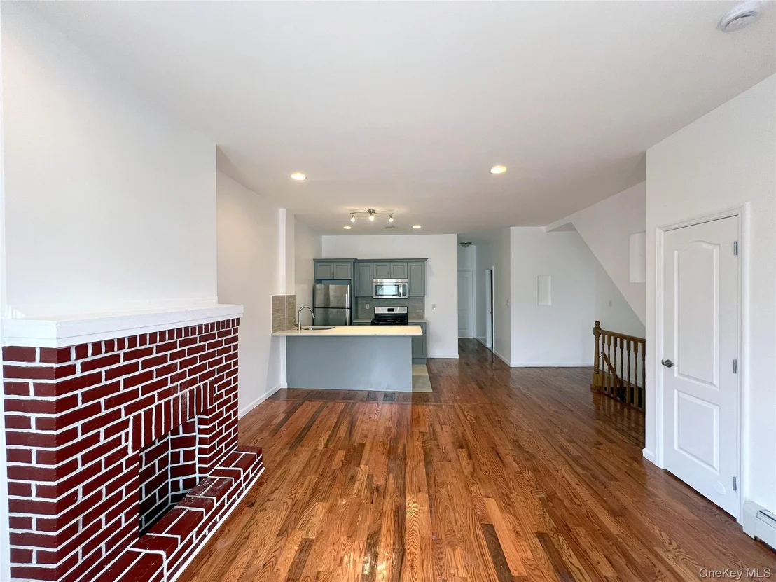 Photo of 75 De Sales Place