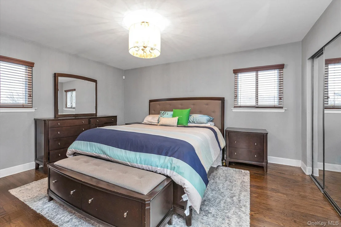 Photo of 6 Cedar Drive E