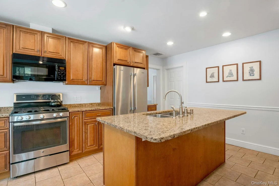 Photo of 25 Maple Road