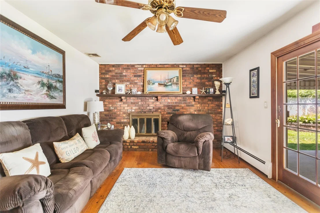Photo of 39 Winfield Davis Drive