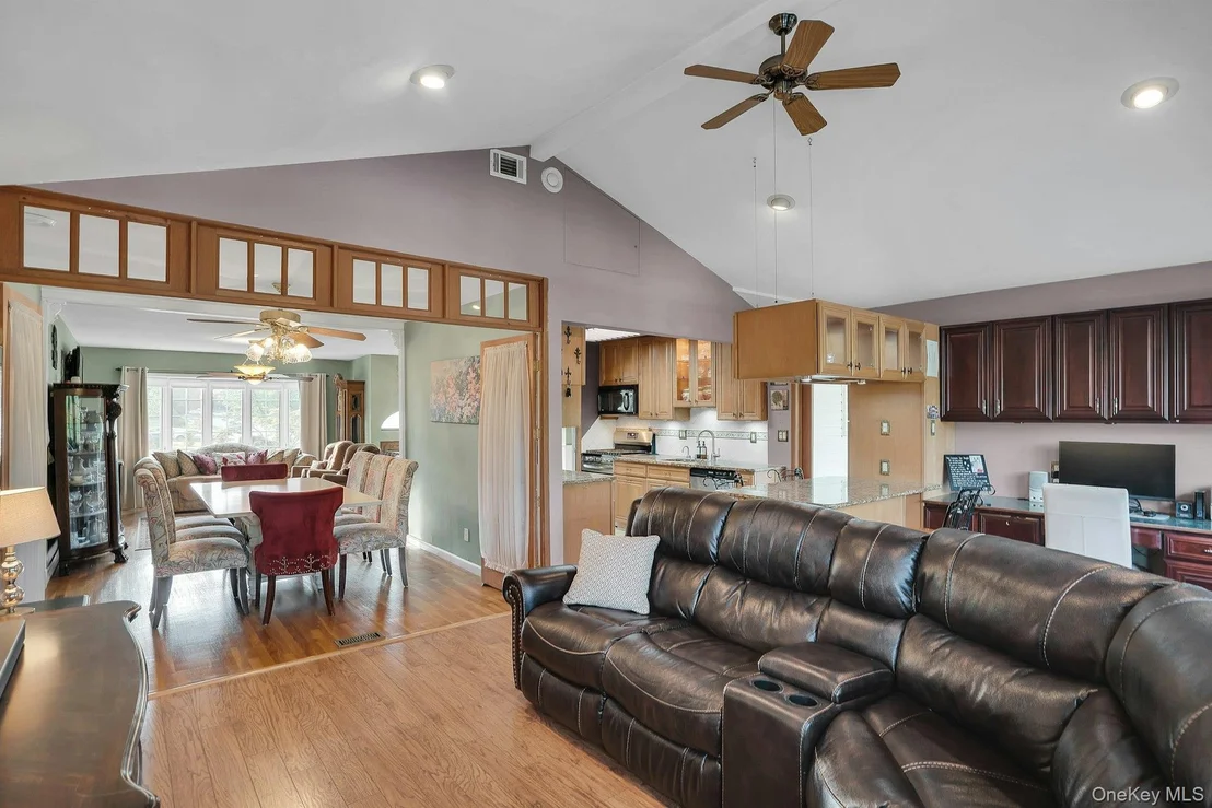 Photo of 39 Pawnee Drive
