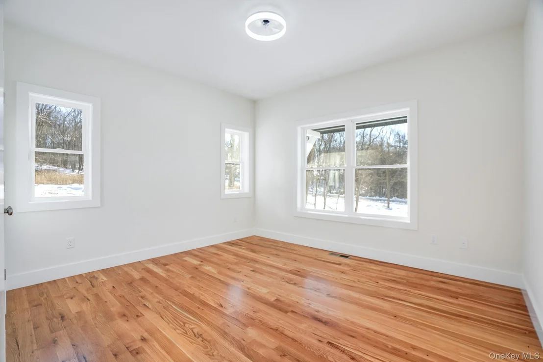 Photo of 16 Bear Hollow Lane