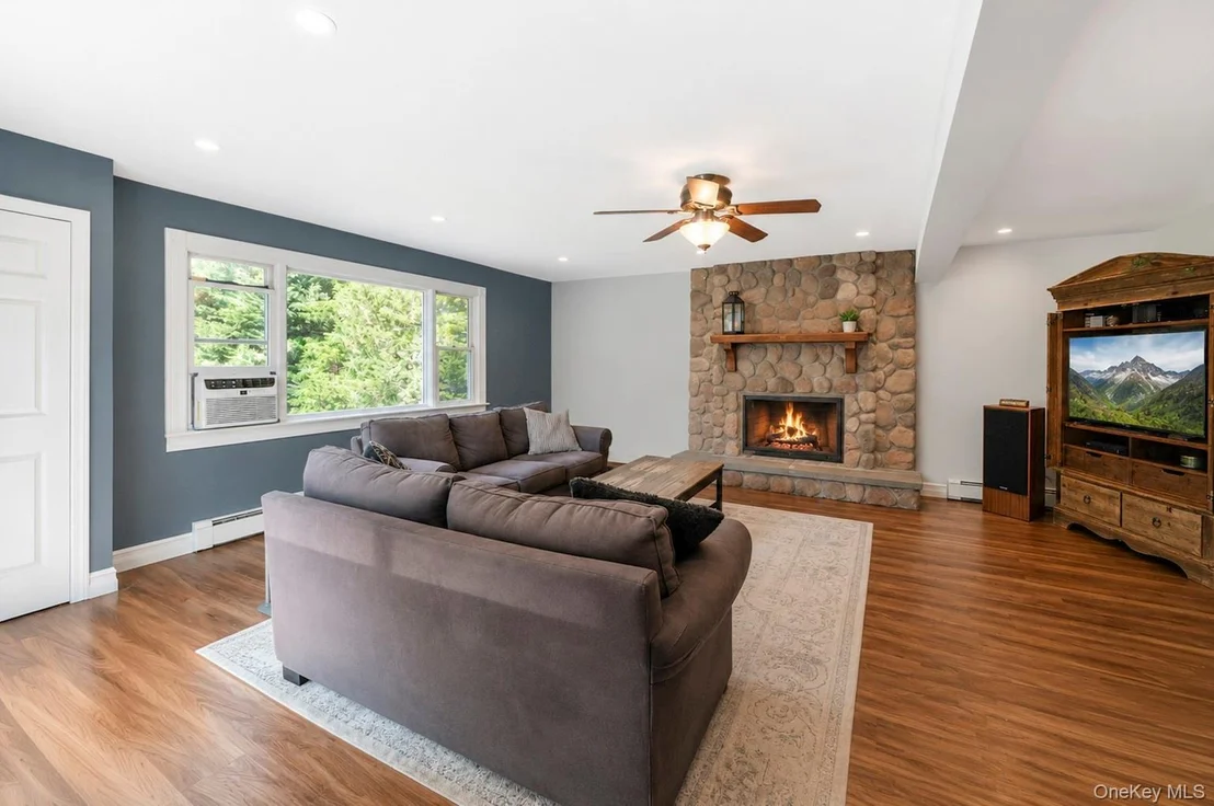 Photo of 21 Wilson Avenue