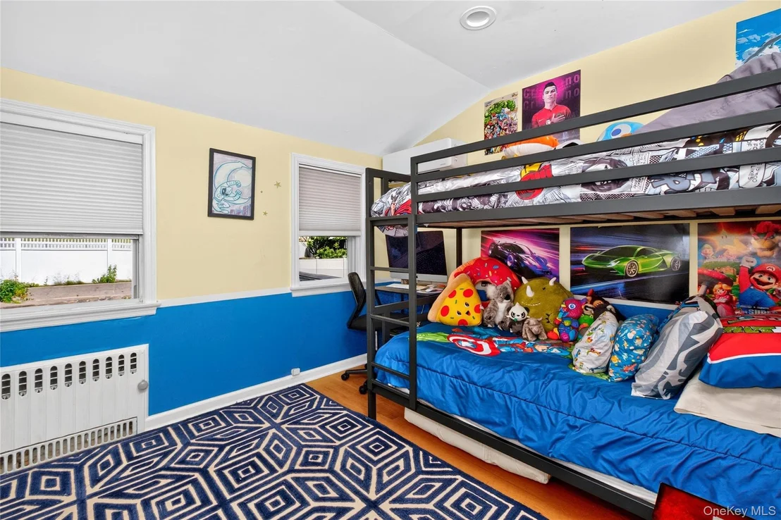 Photo of 443 Third Avenue