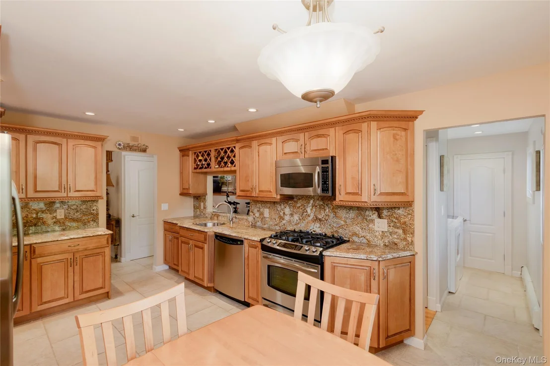 Photo of 32 Dover Hill Drive