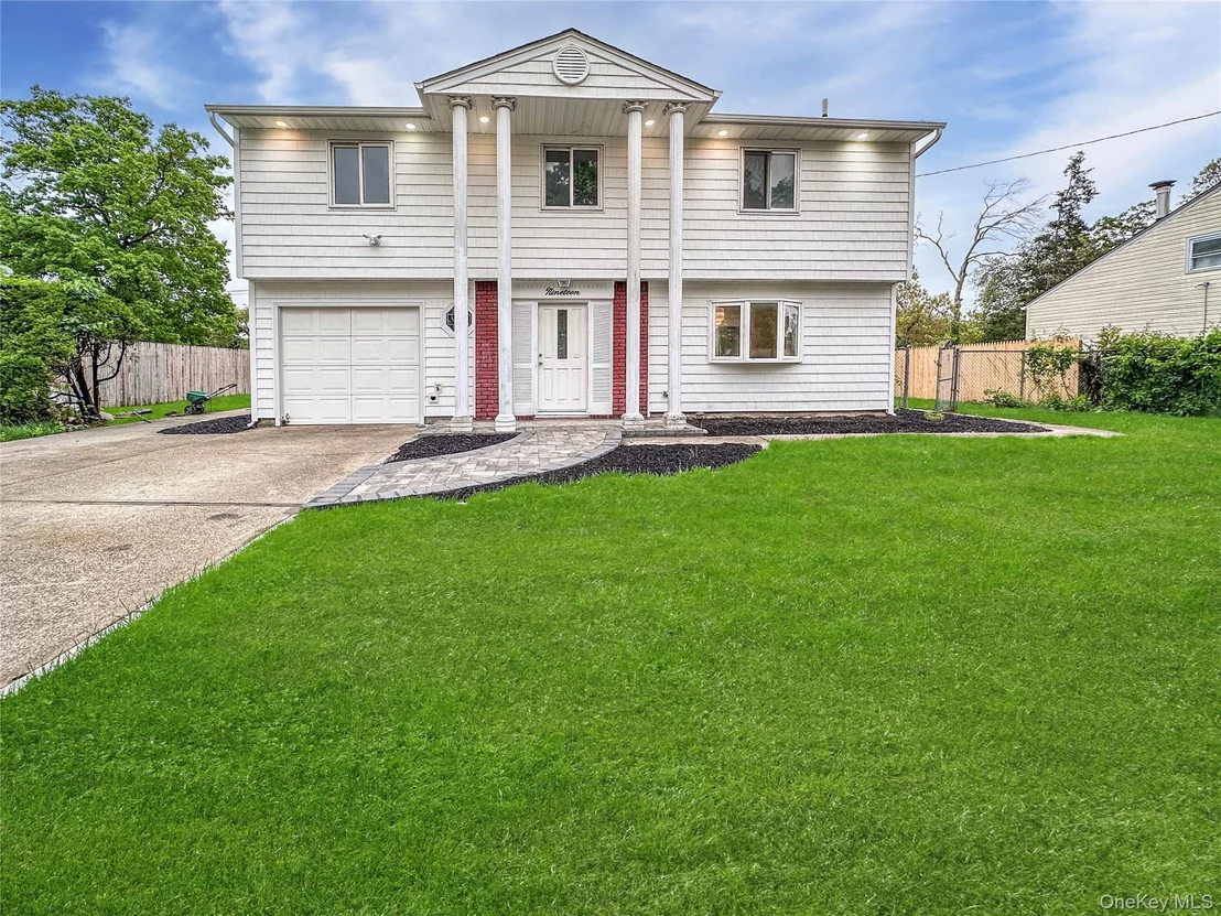 Photo of 19 Leaf Avenue
