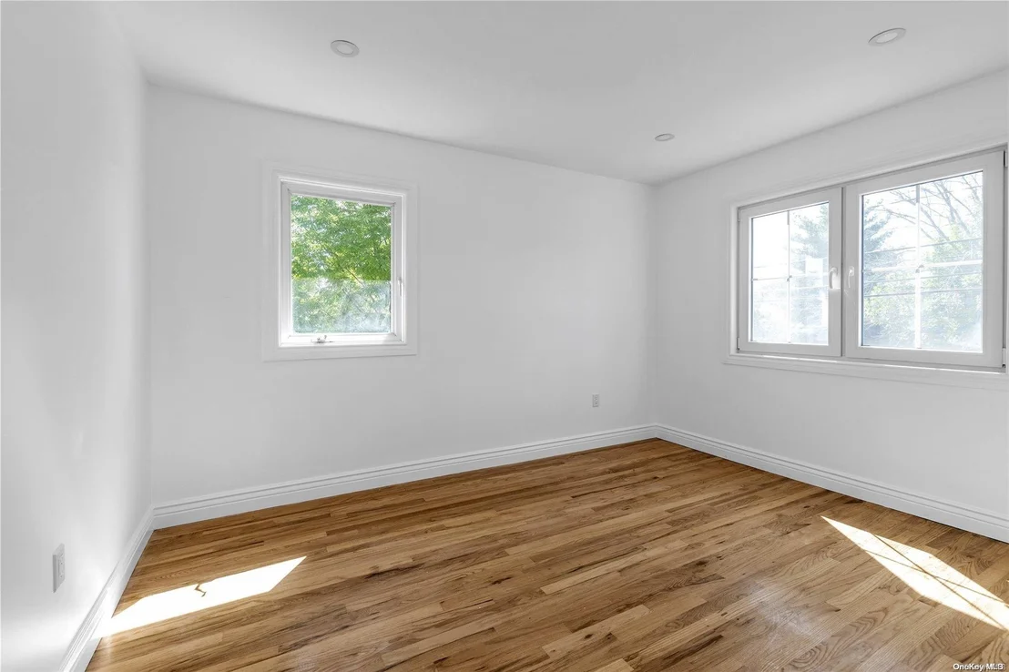Photo of 101 Grohmans Lane