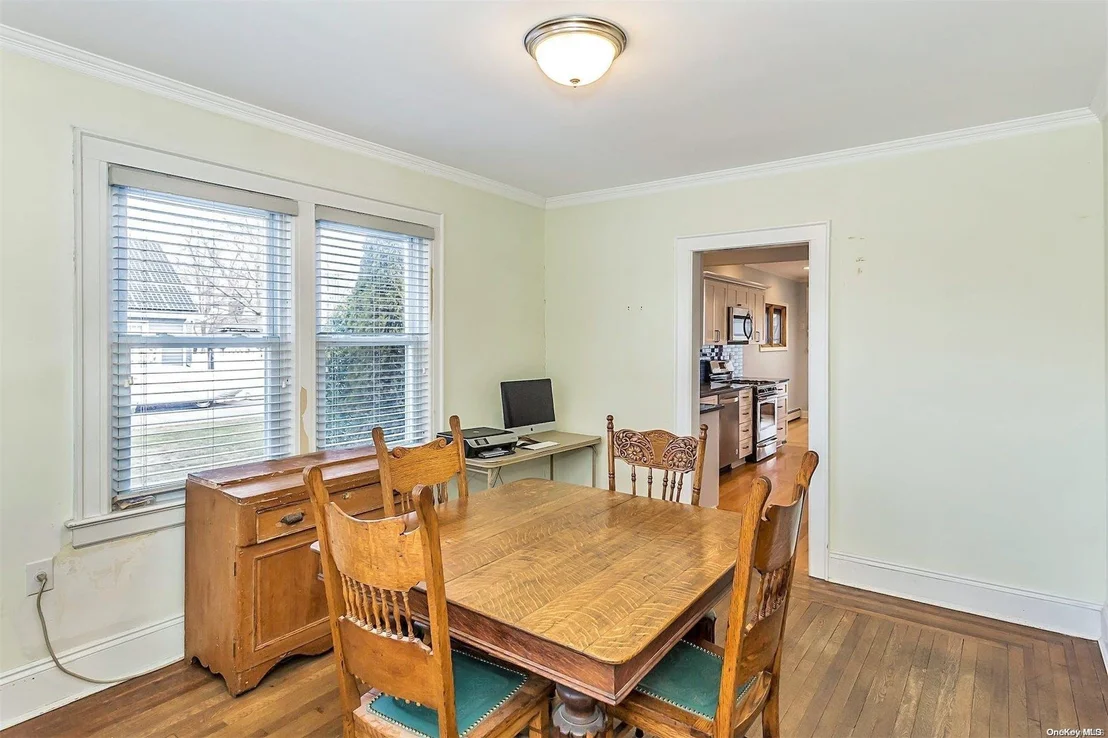 Photo of 72 Wilson Avenue