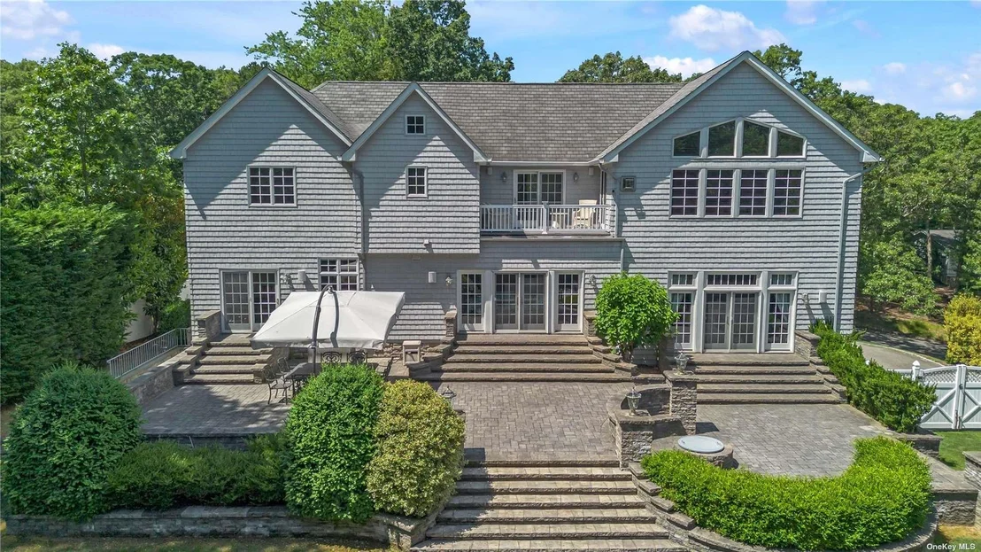 Photo of 7 Pine Ridge Drive