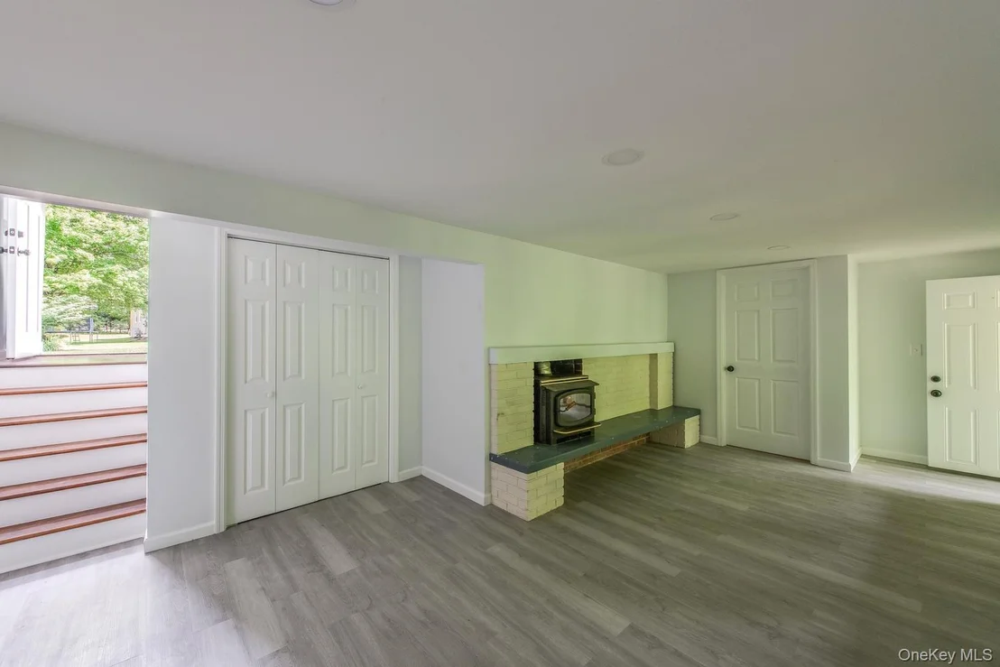 Photo of 33 Horizon Hill Drive