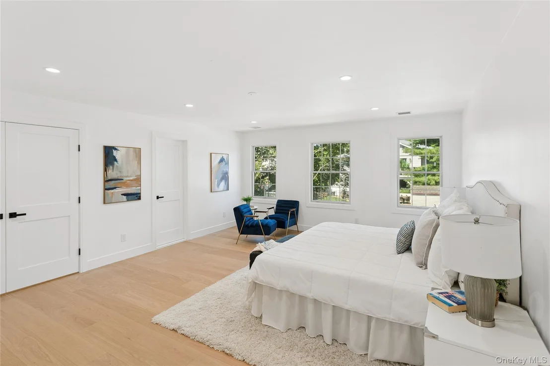Photo of 1222 Powell Avenue