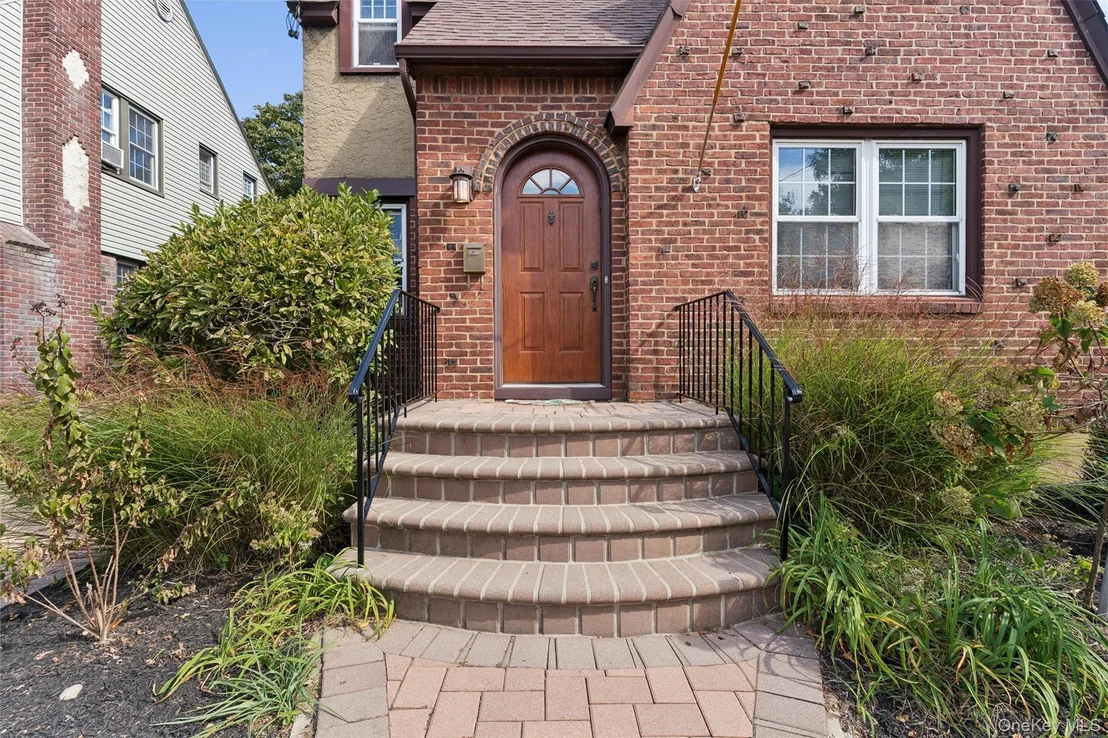 Photo of 9 Troy Place