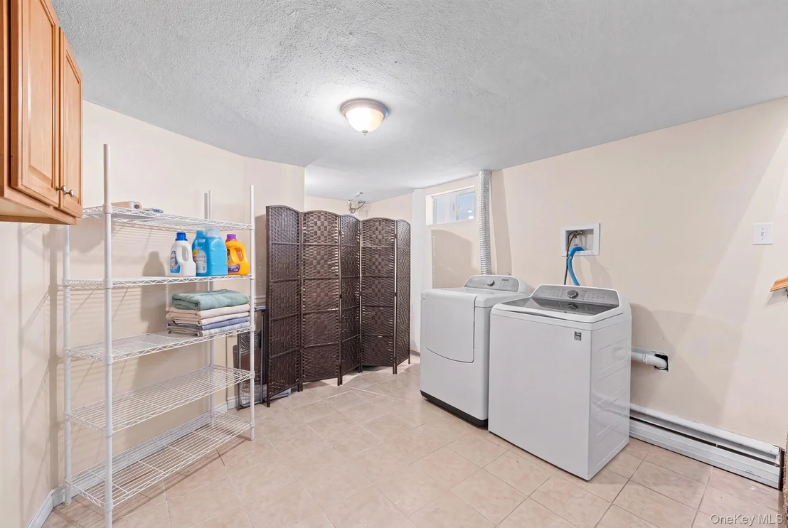 Photo of 30 44th Street