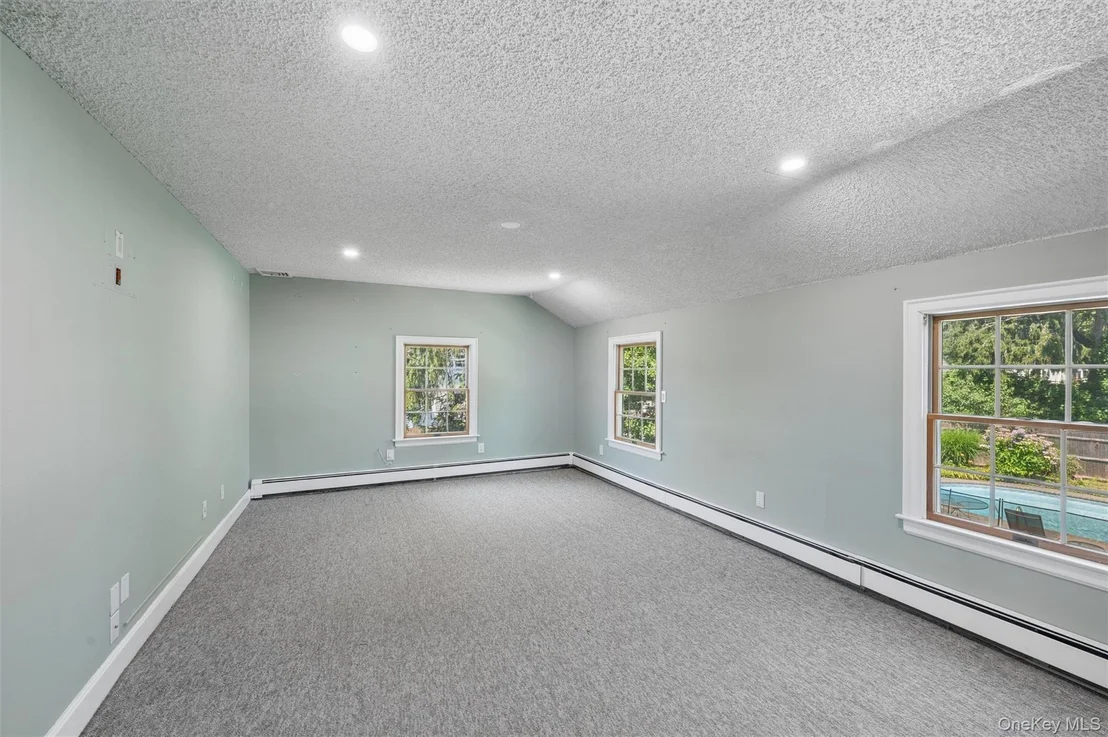 Photo of 138 Hallock Street
