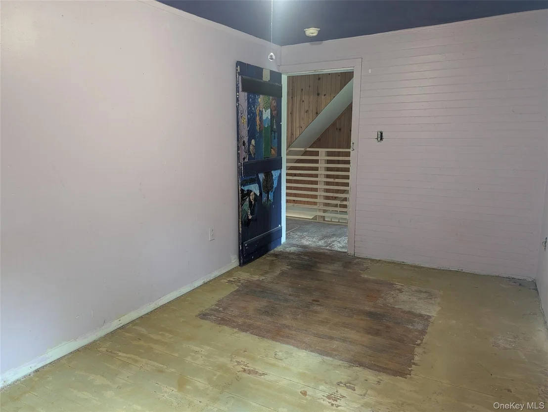 Photo of 122 Castle High Road