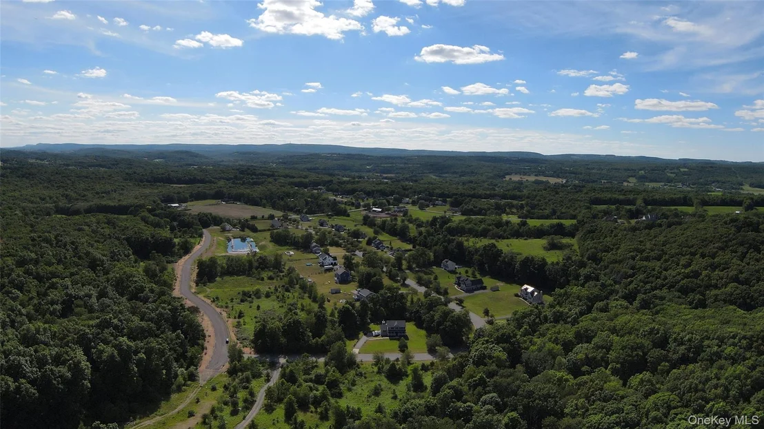 Photo of 25 Arrowhead Lane