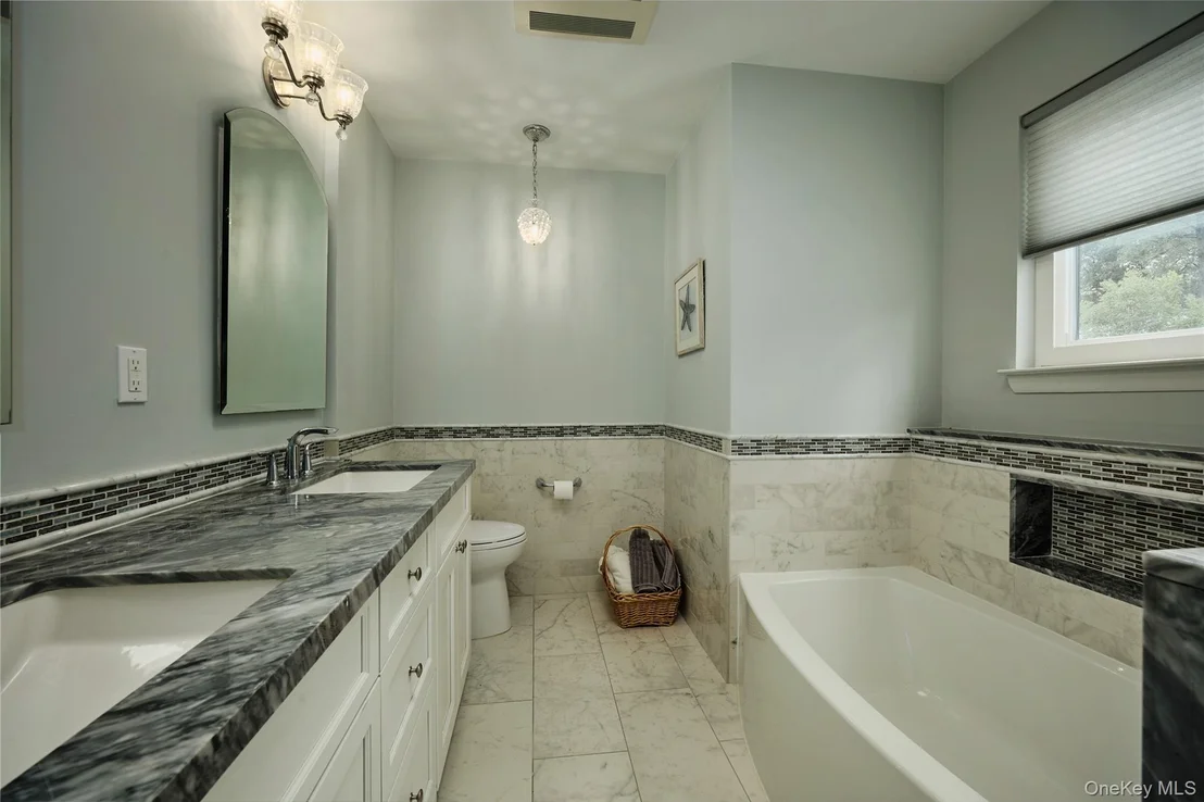 Photo of 41 Bridle Path Road