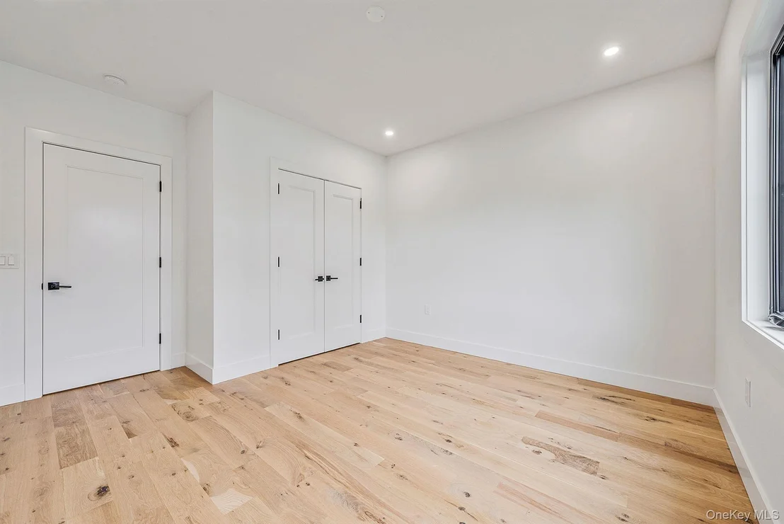 Photo of 2542 Lefferts Place