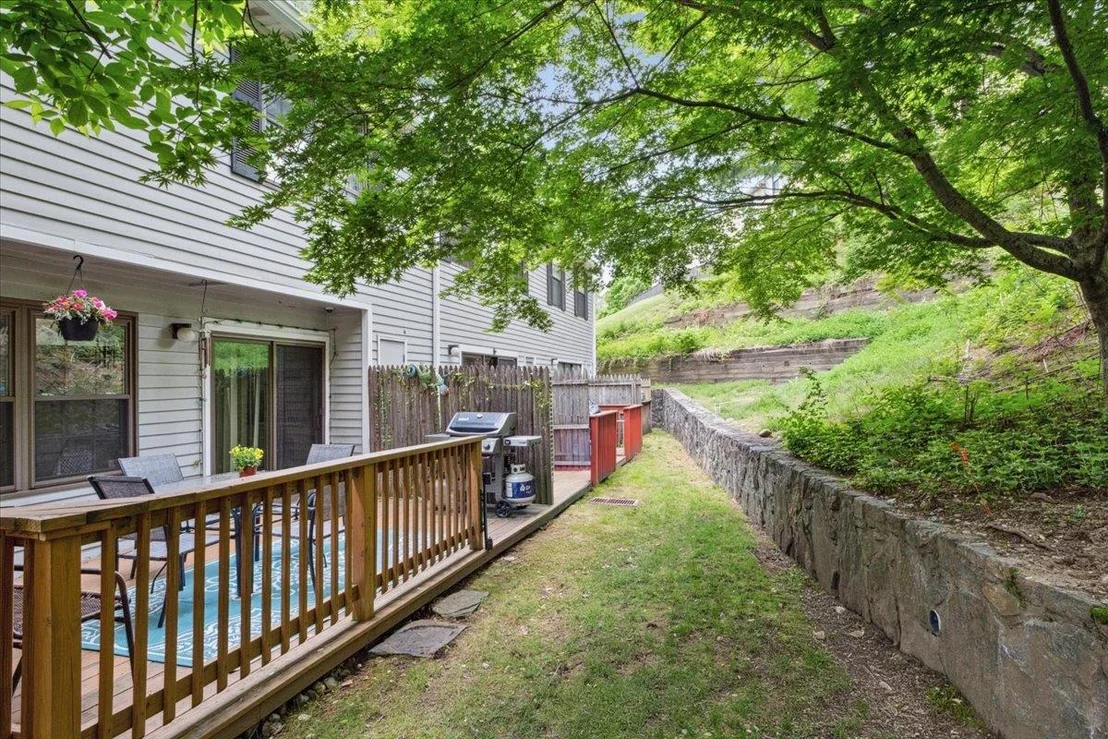 Photo of 24 Poplar Circle